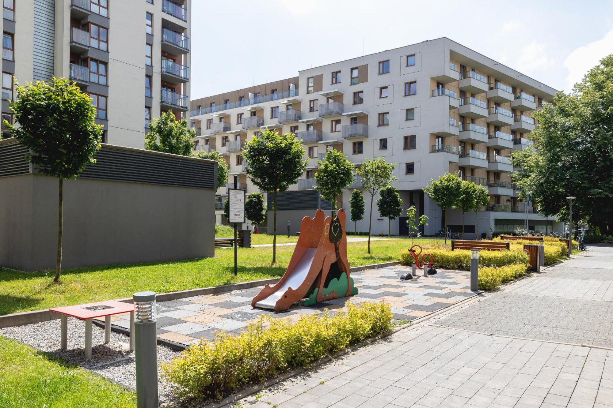 Przytulny Na Wroclawskiej Z Parkingiem W Krakowie By Renters * Krasków
