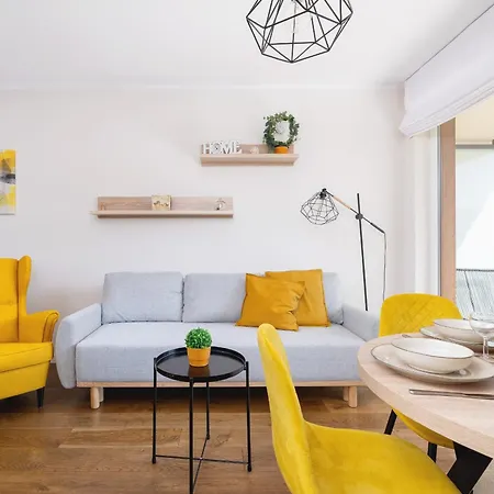Przytulny Apartament Na Wroclawskiej Z Parkingiem W Krakowie By Noclegi Renters Exteriér fotografie