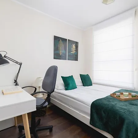 Przytulny Apartament Na Wroclawskiej Z Parkingiem W Krakowie By Noclegi Renters Exteriér fotografie